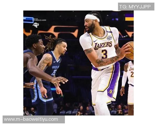 浓眉出战24分钟表现平平12分4板1助正负值惨淡24