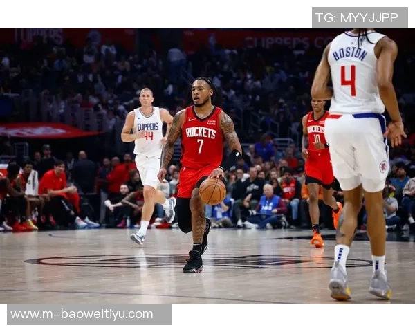 休斯敦铁锁显威力阿门主成功限制杰伦布朗投篮表现惨淡